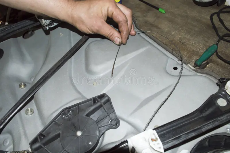 Garage Door Cable Repair in Thousand Oaks